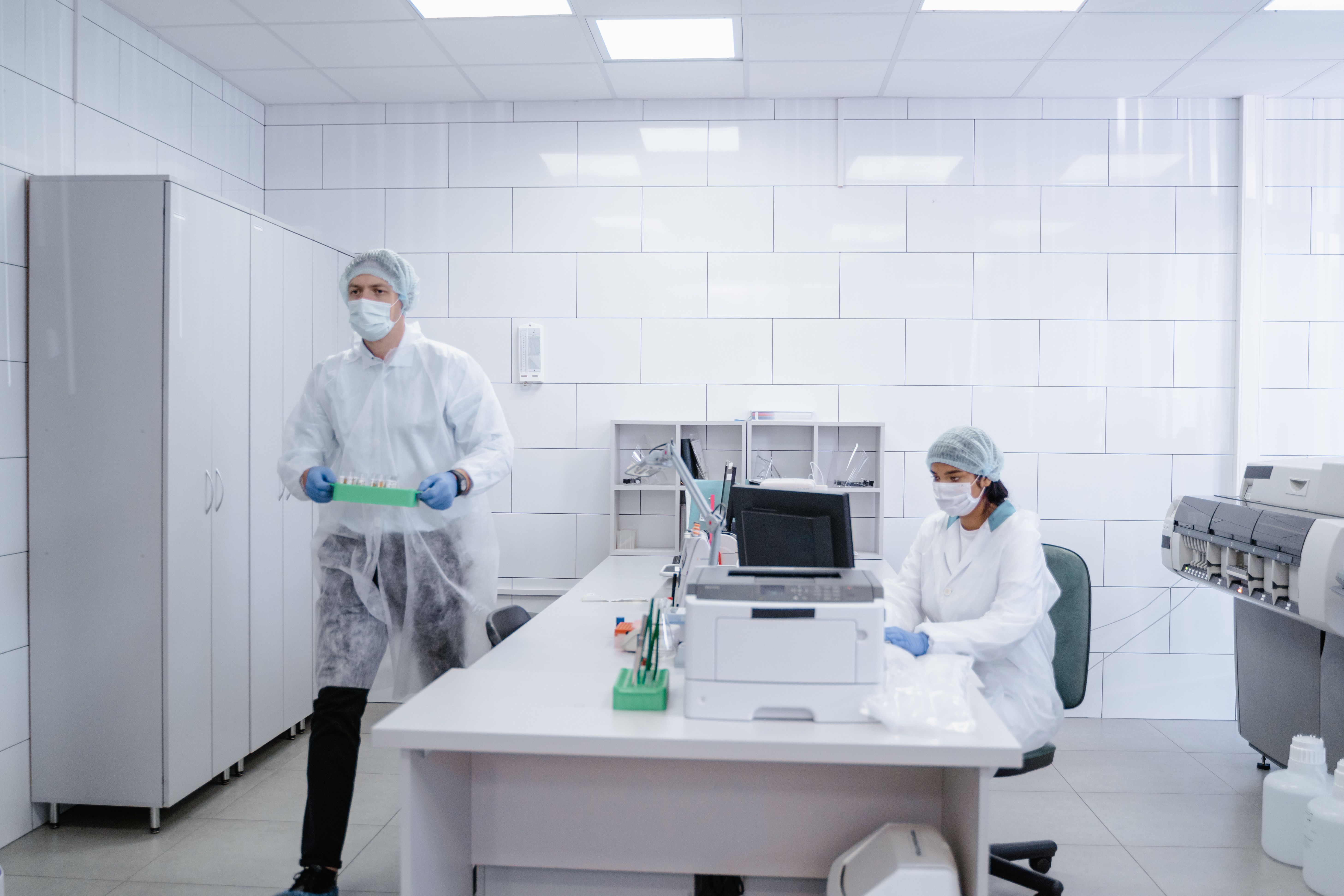 Pharmaceutical cleanroom operations